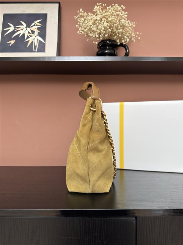 2026131204526127 700